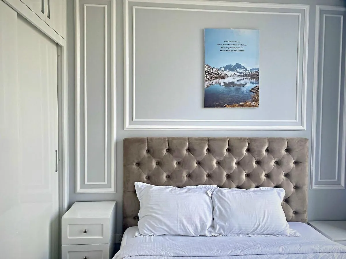 Vinhomes Central Park - Luxury 1,2,3,4 Bedroom Apartments - Khu Do Thi Ven Song Dep Nhat Tp Hcm Ho Chi Minh City