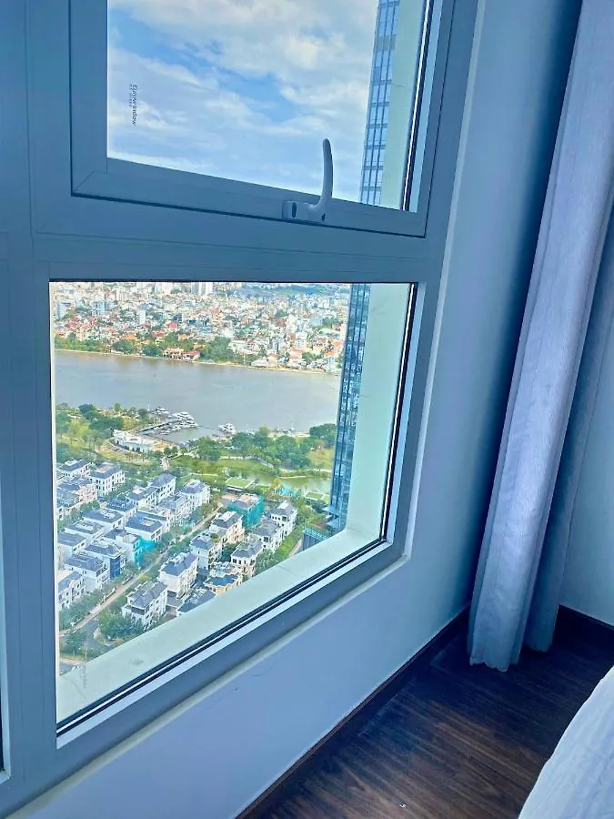 Vinhomes Central Park - Luxury 1,2,3,4 Bedroom Apartments - Khu Do Thi Ven Song Dep Nhat Tp Hcm Ho Chi Minh City 0*,  Vietnam