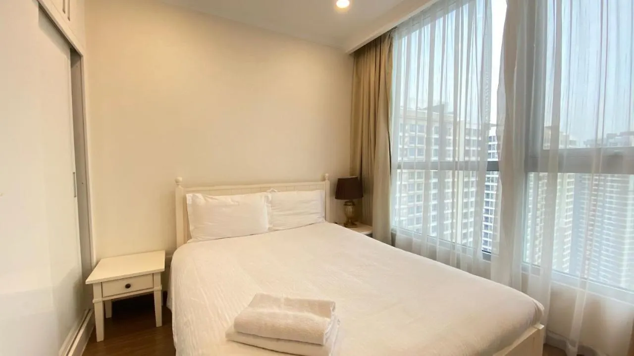 Vinhomes Central Park - Luxury 1,2,3,4 Bedroom Apartments - Khu Do Thi Ven Song Dep Nhat Tp Hcm Ho Chi Minh City