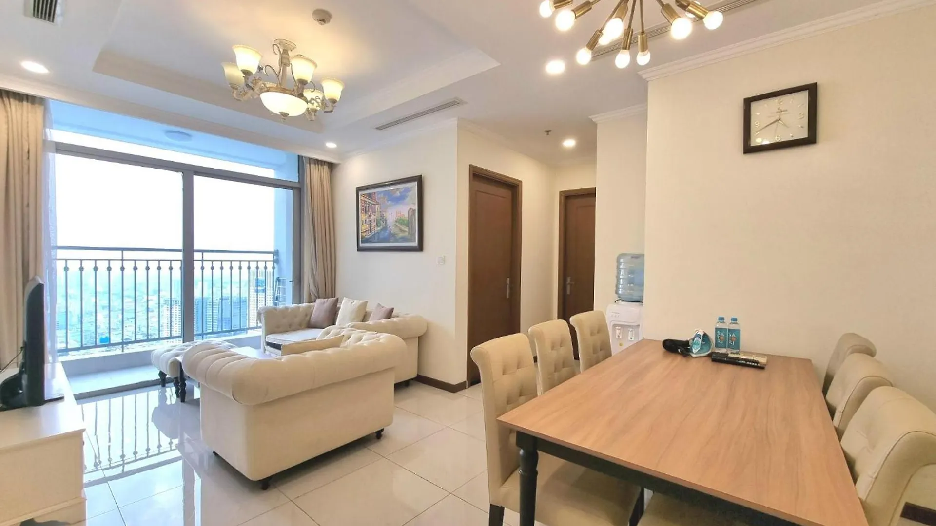 Vinhomes Central Park - Luxury 1,2,3,4 Bedroom Apartments - Khu Do Thi Ven Song Dep Nhat Tp Hcm Ho Chi Minh City