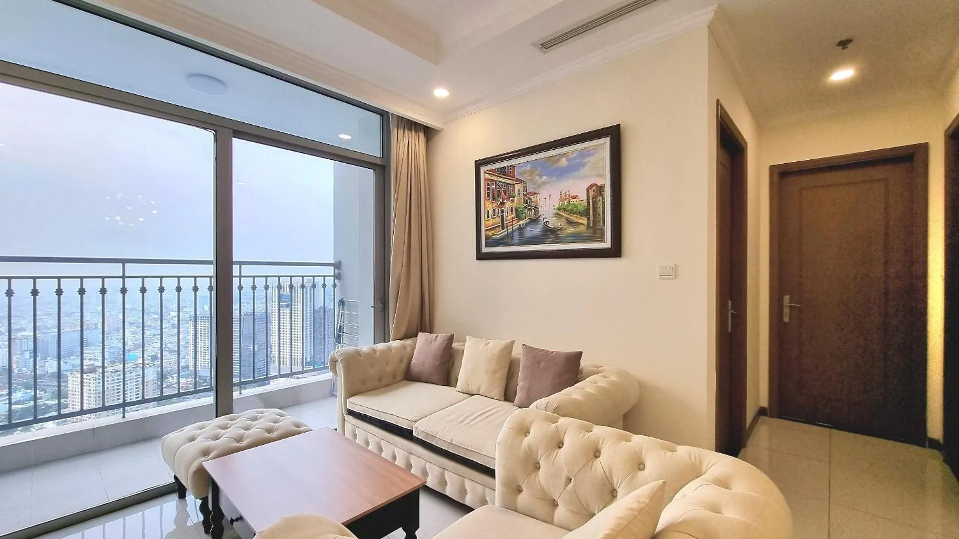 Vinhomes Central Park - Luxury 1,2,3,4 Bedroom Apartments - Khu Do Thi Ven Song Dep Nhat Tp Hcm Ho Chi Minh City