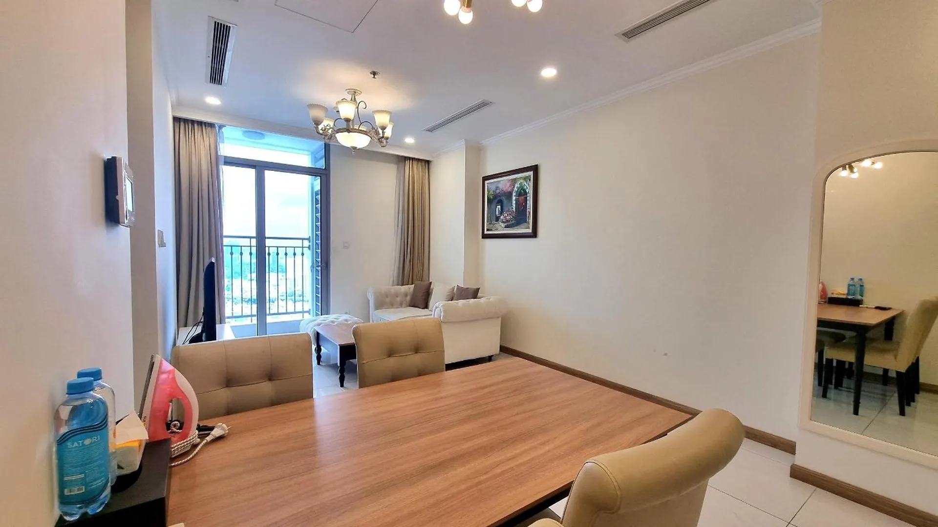 Vinhomes Central Park - Luxury 1,2,3,4 Bedroom Apartments - Khu Do Thi Ven Song Dep Nhat Tp Hcm Ho Chi Minh City